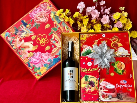 RƯỢU VANG TẾT